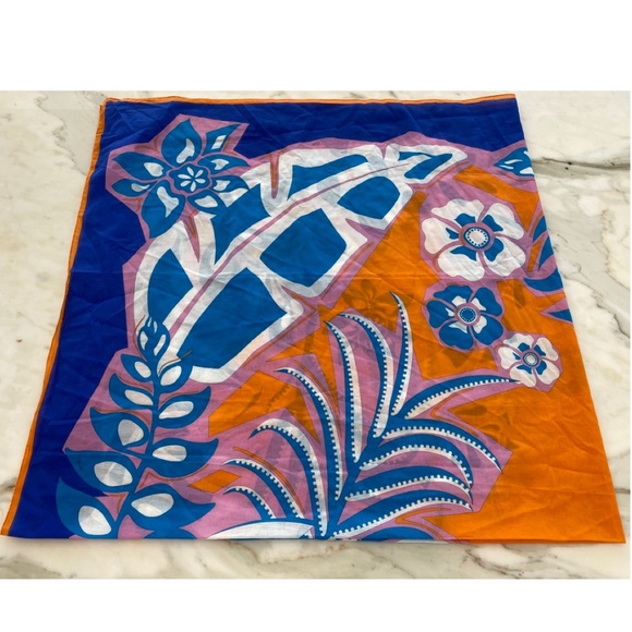 EMILIO PUCCI SAMOA AZURE COTTON-VOILE PAREO NWTS! - Picture 9 of 16